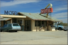 Four Aces Motel