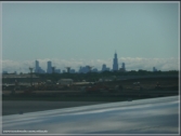 Chicago's Skyline vom Rollfeld aus
