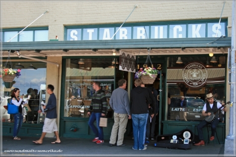 world's first Starbucks