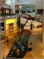Crystals Shopping Center / City Center 