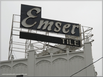 Emser Tile Building / Hollywood